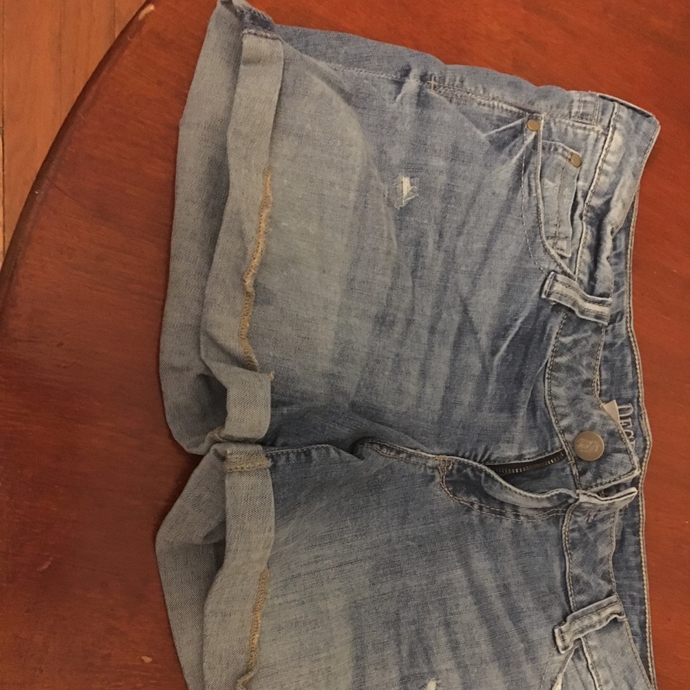 Woman’s jeans shorts